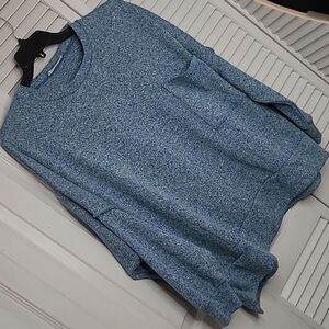 ZENANA sz L pullover heavyweight shirt